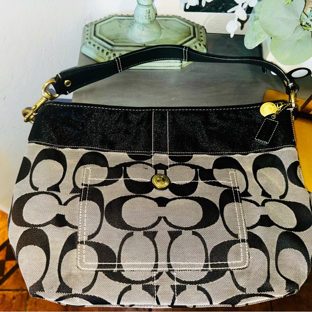 Coach signature canvas Hobo shoulder bag Black and Gray Patterned 2007 EUC - Picture 10 of 14